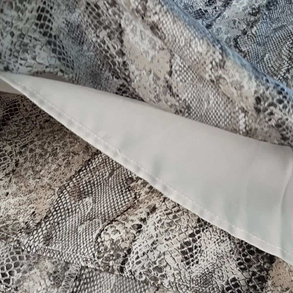 NWT The Limited Python Wrap Dress - Picture 15 of 16